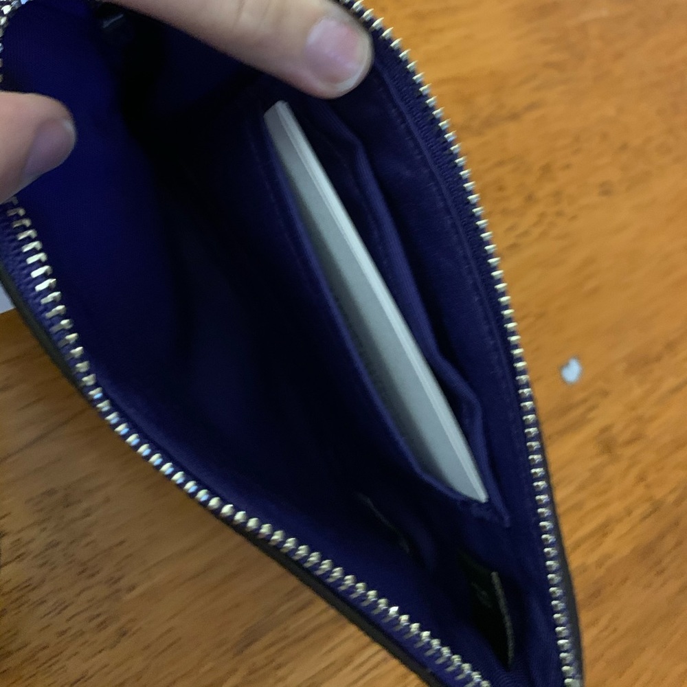 Coach - Picture 3 of 3